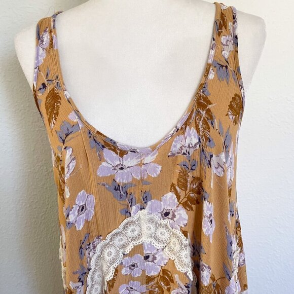 Hayden Los Angelos Boho Floral Lace flowy tank top tunic dresss size medium - Picture 2 of 7